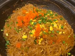 蟹黄粉丝煲-阿瓦山寨·湘菜现炒·剁椒鱼头王(咸阳总店)