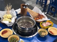 -马路边边·成都串串(翠柏路店)
