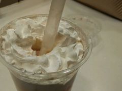 -沪上阿姨·精选茶饮(烟台万达广场店)