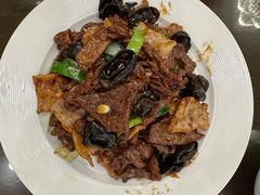 -鸿运楼烤鸭店(天桥店)