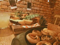 -鹿萤季·营地小馆(皇后公园店)