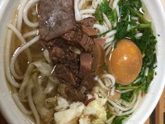 -花溪王记牛肉粉(四季花溪商场店)