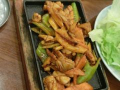 -青瓦餐厅·生鱼片·韩园烤肉(西塔店)