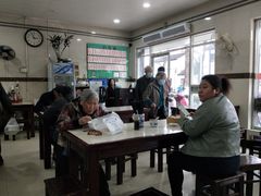 -老西白点心店