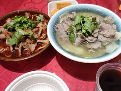 -冯烫烫跷脚牛肉·川菜小馆(武胜西街店)