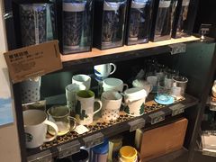 -星巴克(港汇1号办公楼店)