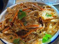 -山里屯铁锅炖·东北菜(康桥店)