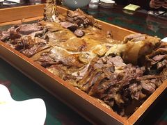 -九十九顶毡房(阜石路店)