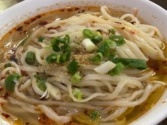 -郧阳酸浆面黄家面馆(郧阳路店)