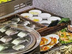 -围炉肉舍•炭烤活鳗•丹东海鲜烤肉(步行街店)