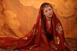 点击看大图 -汉仪华裳汉服馆(打浦桥店)