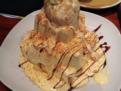 焦糖坚果吐司金字塔-卡朋厨房(289艺术园区店)