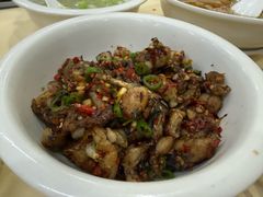 紫苏爆炒牛蛙-笨罗卜浏阳菜馆(龙华鹏润达店)
