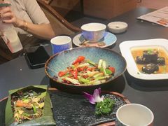 -桥边小楼·手工云南菜·古城观景小楼