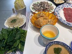 -一只羊·铜锅涮羊肉烧烤