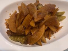 -海派美食·家宴海鲜青岛菜·石锅鲽鱼头(东方城店)