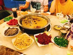 -朱氏胖子烂火锅(洪崖洞店)
