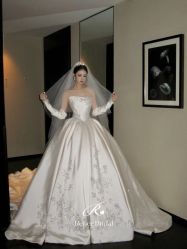 -Renee芮亦婚纱