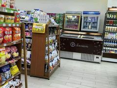 -全家便利店(银翔路店)