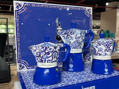 -文艺复兴百货(米兰大教堂广场店)