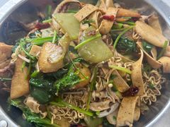 -老五麻辣香锅(盘锦花园店)