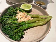 烤西兰花苔-胡麻(静安嘉里店)