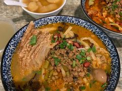 -粉家柳州螺蛳粉(杨宅路店)