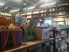 -新华书店白鹿书肆(市府路店)