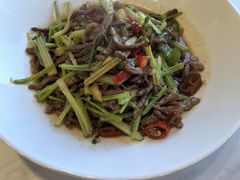 小炒黄牛肉-红樽舫湖州菜.湖景餐厅(太湖渔人码头店)