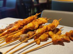-霸气大叔干锅鸭头·龙虾烧烤·川菜·赛事直播(三里屯店)