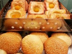 -亮马河饭店翠雅咖啡厅