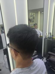 -尤司男士国潮理发馆