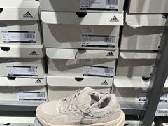 -比斯特上海购物村精品奥特莱斯
