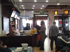 -桥香园云南过桥米线(金马碧鸡店)