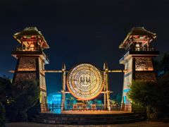 -茅山东方盐湖城景区