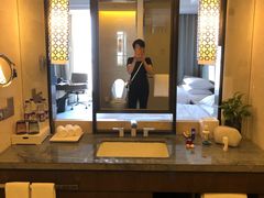 -舟山希尔顿酒店