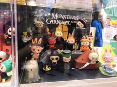 -泡泡玛特POPMART(上海环球港店)