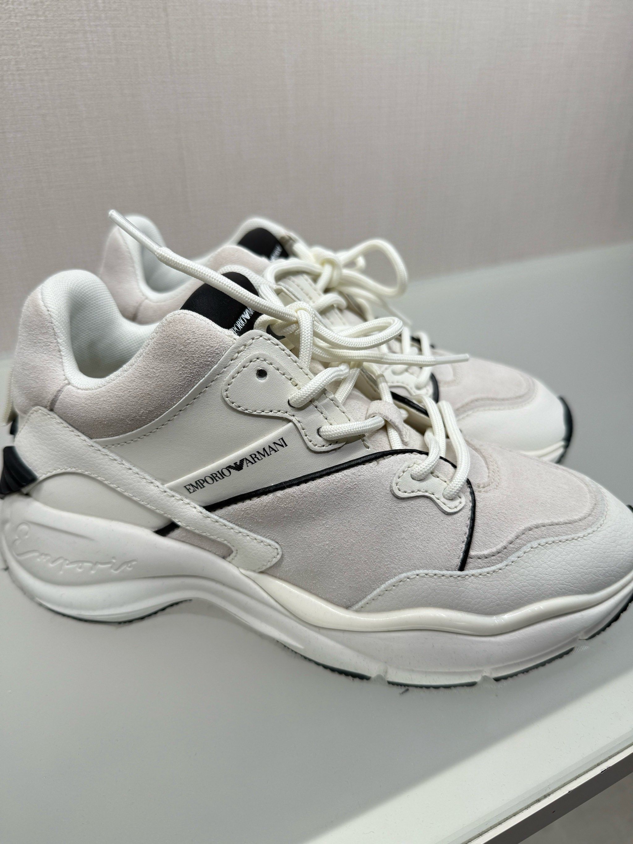 阿玛尼女士绒面革拼接老爹运动鞋