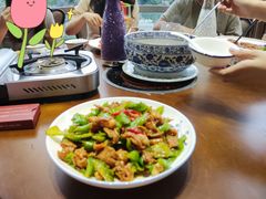 -牛头鱼庄·地道广西菜(鲁班店)