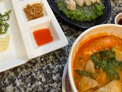 -光海鲜鱼翅餐厅(叻差拉披色路店)