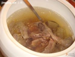 点击看大图 竹荪乳鸽汤-锦江饭店·锦江小礼堂·宴会厅