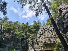 -梭布垭石林景区