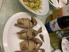 千盐水乳鸽（半只）-狮王府淮扬菜(新街口友谊店)