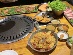 -那胡同里的小烤肉馆(开发区万达店)