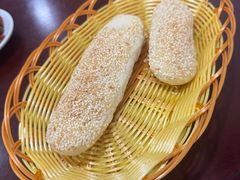 蟹壳黄甜烧饼-馄饨侯(广渠门店)