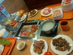 -美食每刻海鲜烤肉火锅自助(大润发店)