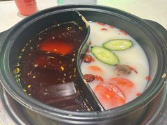 -钢管厂五区小郡肝串串香火锅(梅川路店)