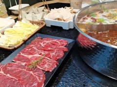 -鹿鸣山草本茶香火锅(园西路店)