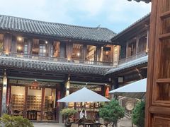 -喜洲翰林餐厅(董家百年老宅店)