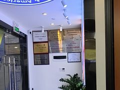 -脊地脊柱·运动康复·体态(汇海店)